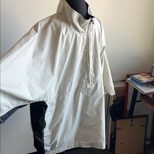 Dockers Men's Performance Jacket in White and Black